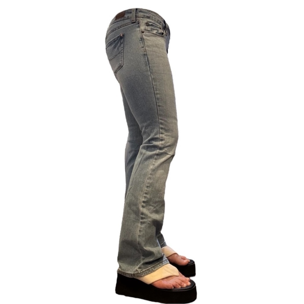 Bullhead Low Rise Bootcut Laguna Jeans - Picture 3 of 15